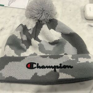 Champion camo beanie
